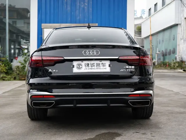 Audi A4L — Фото автомобиля 7