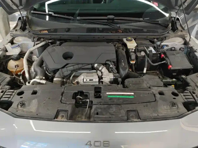 Peugeot 408 — Фото автомобиля 10