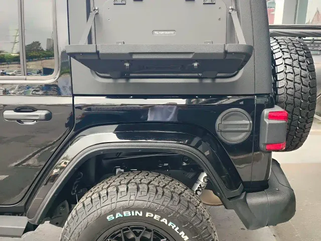 Jeep Wrangler 4xe — Фото автомобиля 21