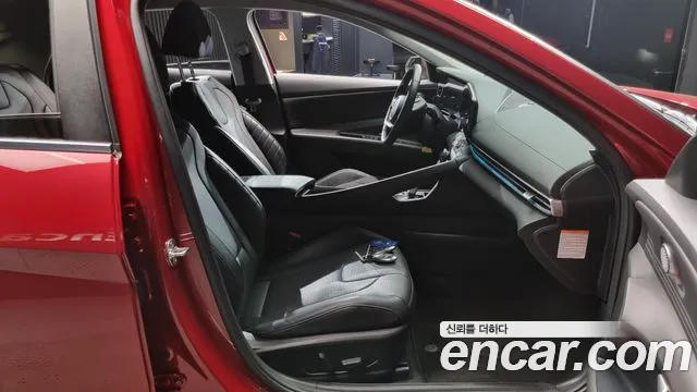 Hyundai Avante CN7 — Фото автомобиля 11