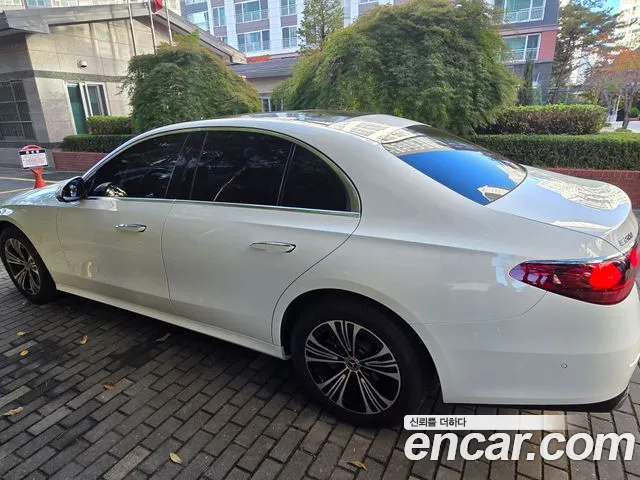 Mercedes-Benz E-Class W214 — Фото автомобиля 2