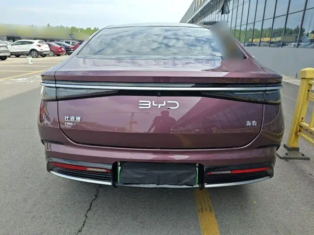 BYD Seal — Фото автомобиля 3