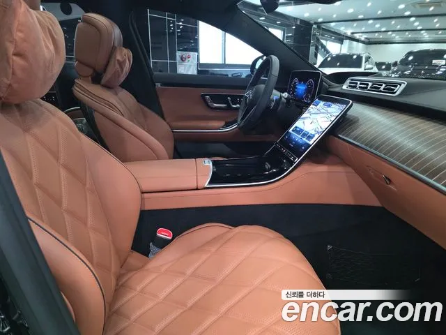 Mercedes-Benz S-Class — Фото автомобиля 18