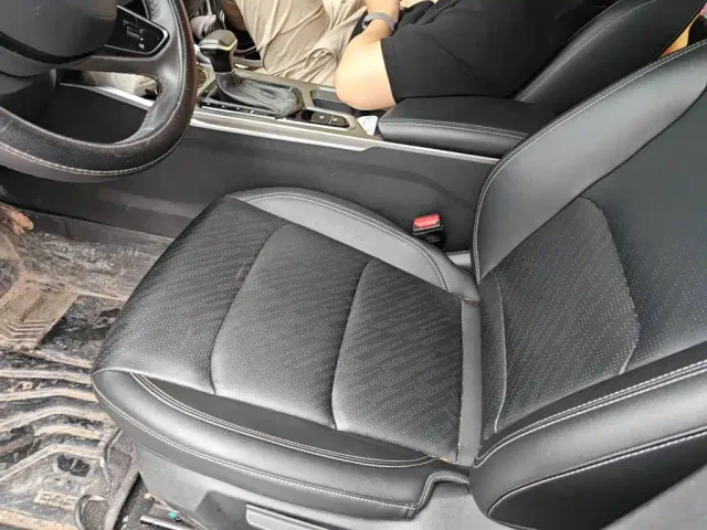 Geely Emgrand — Фото автомобиля 11