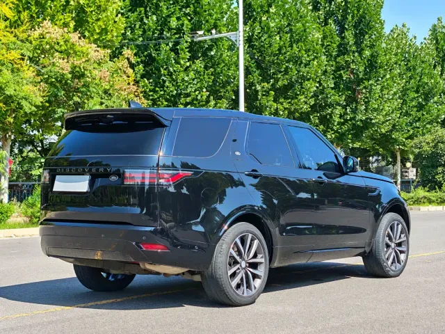 Land Rover Discovery — Фото автомобиля 9