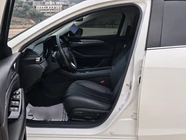 Mazda Atenza 2021 Model 2.5L Blue Sky Sport Edition — Фото автомобиля 11