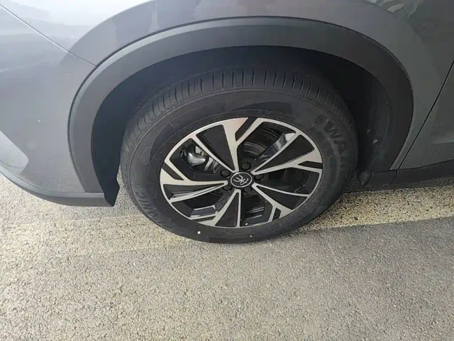 BYD Song Pro — Фото автомобиля 22
