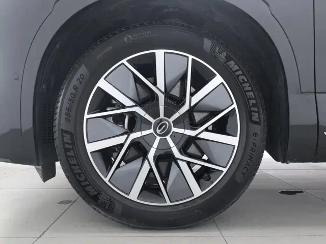GAC Trumpchi Xiangwang S9 — Фото автомобиля 17