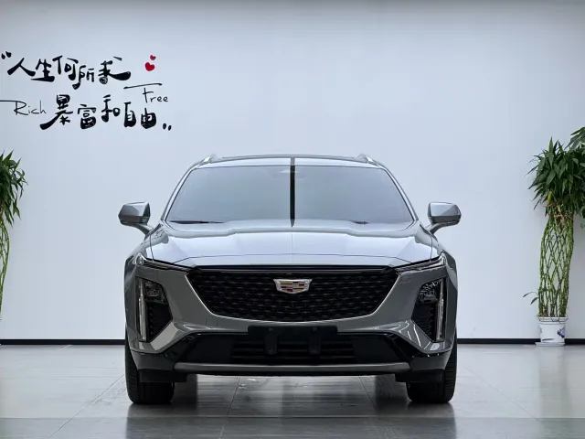 Cadillac Cadillac GT4 2023 25T Luxury Edition — Фото автомобиля 2