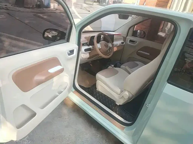 Wuling Hongguang Mini EV — Фото автомобиля 15