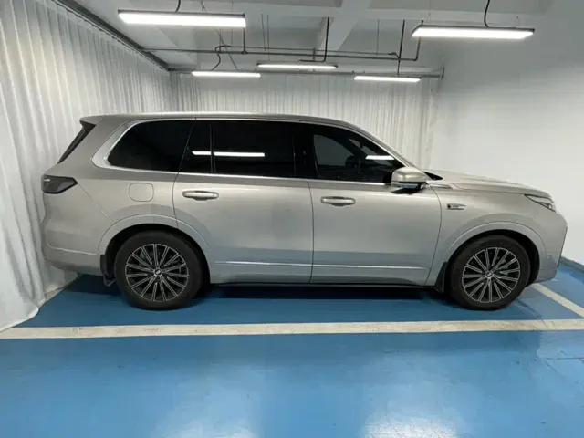 Geely Galaxy M9 — Фото автомобиля 5