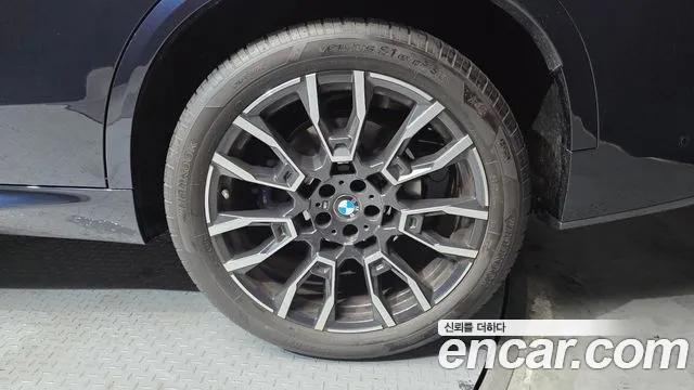 BMW X5 xDrive 40i M Sport — Фото автомобиля 21