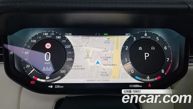 Land Rover Range Rover — Фото автомобиля 16