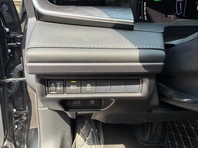 Toyota Camry — Фото автомобиля 14