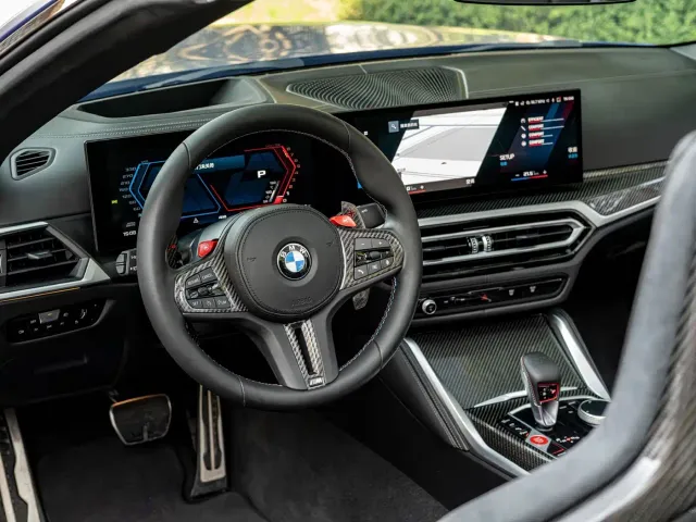BMW M4 — Фото автомобиля 7