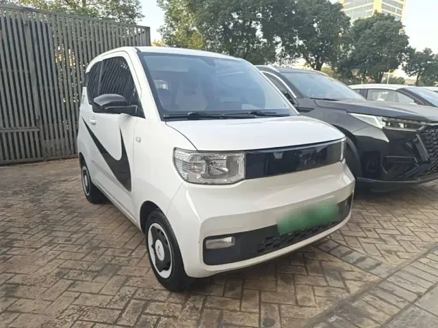 Wuling Hongguang Mini EV — Фото автомобиля 3