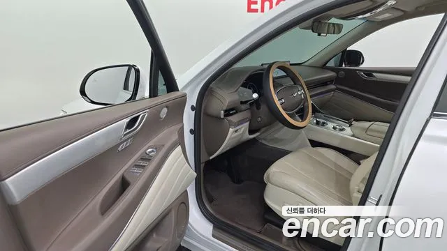 Genesis GV80 — Фото автомобиля 15