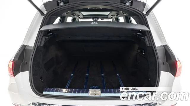 Mercedes-Benz GLS-Class — Фото автомобиля 11
