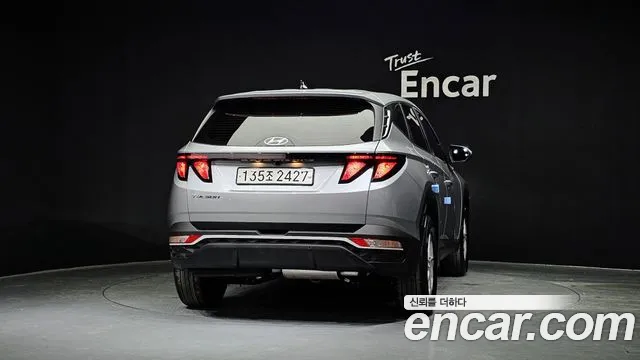 Hyundai Tucson Tucson (NX4) Дизель 2.0 2WD — Фото автомобиля 4