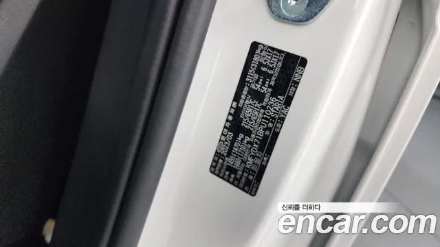 Hyundai Staria Staria Карго 3 места — Фото автомобиля 3