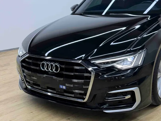 Audi A6L — Фото автомобиля 4