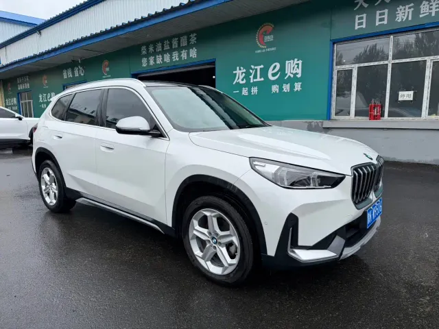 BMW X1 — Фото автомобиля 2