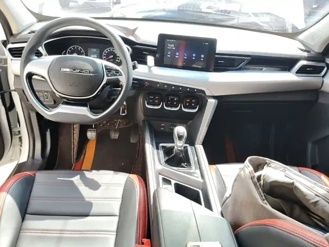 BAIC X3 — Фото автомобиля 9