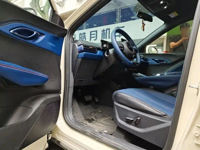 BYD Seagull — Фото автомобиля 12