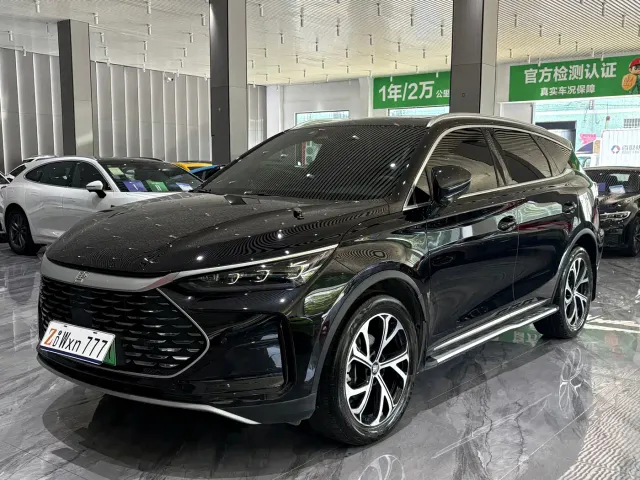 Фотография автомобиля — BYD Tang