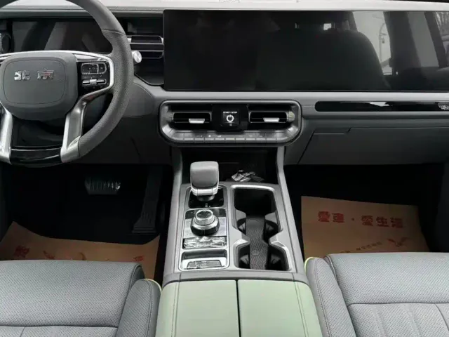 BAIC BJ40 — Фото автомобиля 9