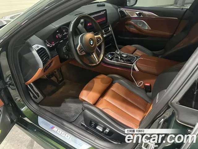 BMW 8 Series G15 — Фото автомобиля 5