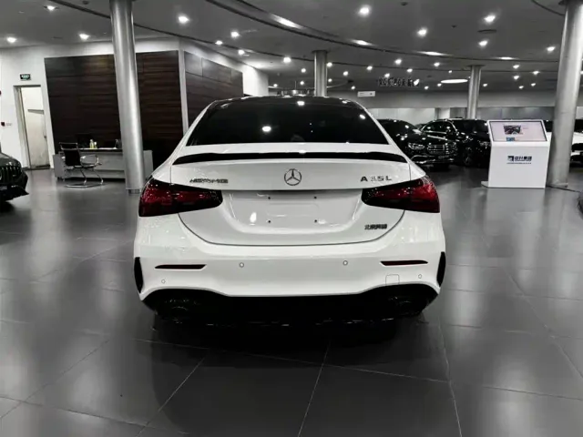 Mercedes-Benz A-Class AMG — Фото автомобиля 4