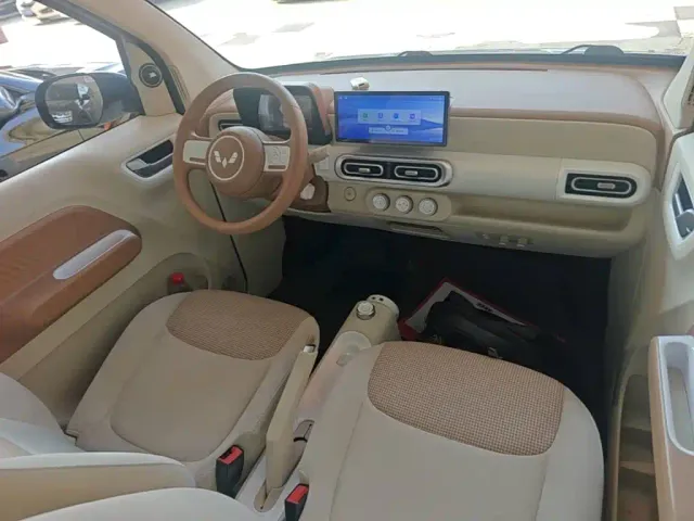 Wuling Hongguang Mini EV — Фото автомобиля 9