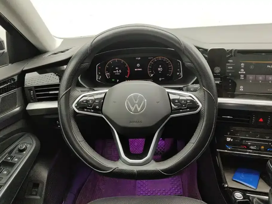 Volkswagen Passat 2024 380TSI Starlight Dragon Soaring Edition — Фото автомобиля 15