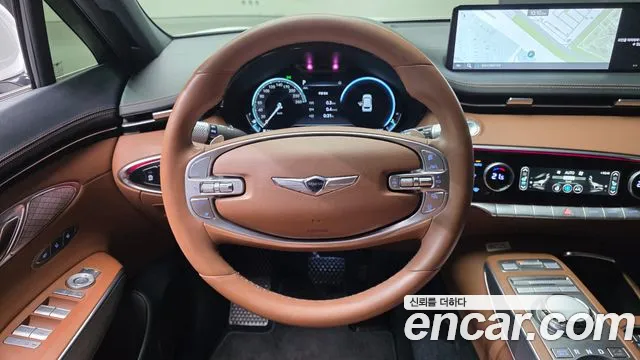 Genesis GV70 — Фото автомобиля 13