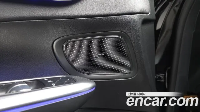 Mercedes-Benz C-Class — Фото автомобиля 14