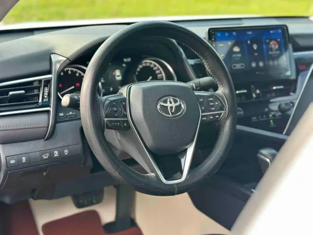Toyota Camry — Фото автомобиля 18