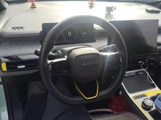 GAC Aion Y — Фото автомобиля 12