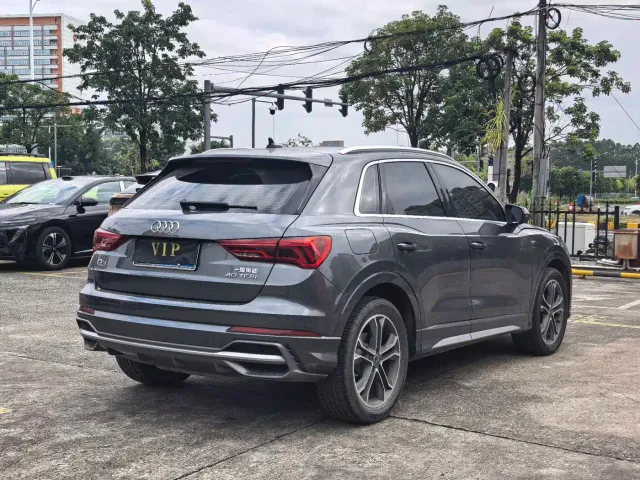 Audi Q3 — Фото автомобиля 5