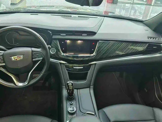 Cadillac XT6 — Фото автомобиля 8