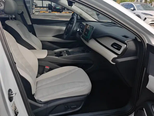 BYD Seal 06 — Фото автомобиля 22