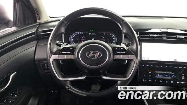 Hyundai Tucson Tucson (NX4) Бензин 1.6 турбо 2WD — Фото автомобиля 13