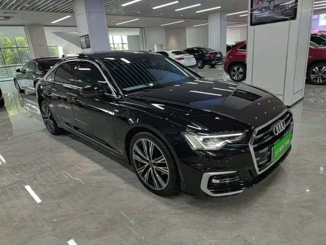 Audi A6L — Фото автомобиля 3