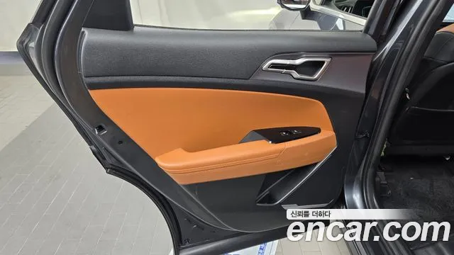 Kia Sportage Sportage 5-е поколение Дизель 2.0 2WD — Фото автомобиля 22