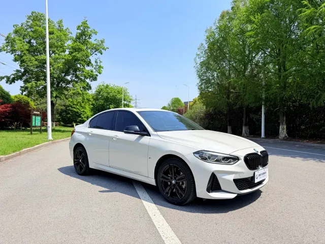 BMW 1 Series — Фото автомобиля 3