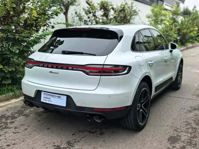 Porsche Macan — Фото автомобиля 15