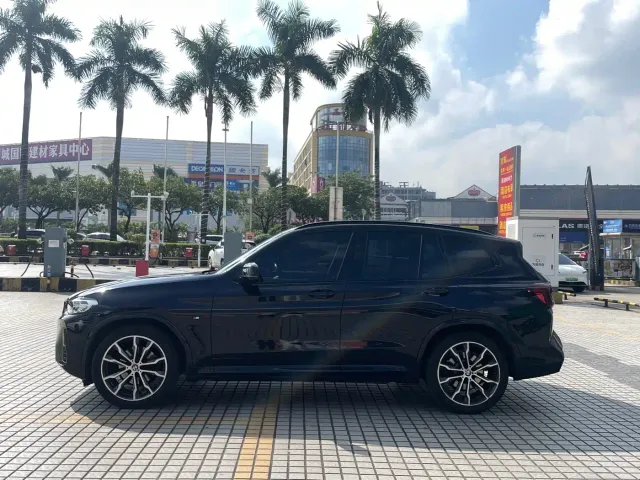 BMW X3 — Фото автомобиля 4
