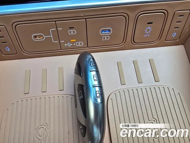 Hyundai Santa Fe MX5 — Фото автомобиля 9