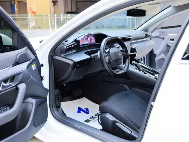 Peugeot 508 — Фото автомобиля 16