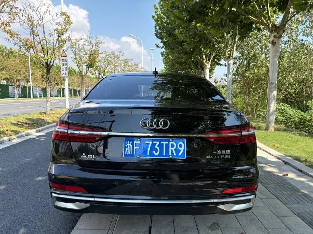 Audi A6L — Фото автомобиля 5